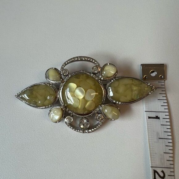 - Chanel Floating Opal Pin/Brooch. Pristine Condition. - Picture 3 of 6
